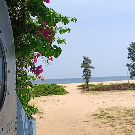 The Dune Eco Village And Spa - Пондичери Екстериор снимка